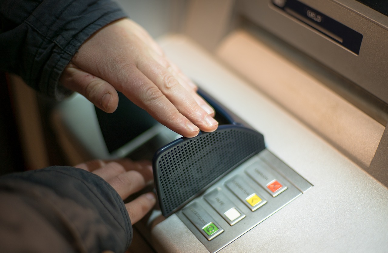 5 tiêu chí hàng đầu để chọn thẻ ATM tốt nhất